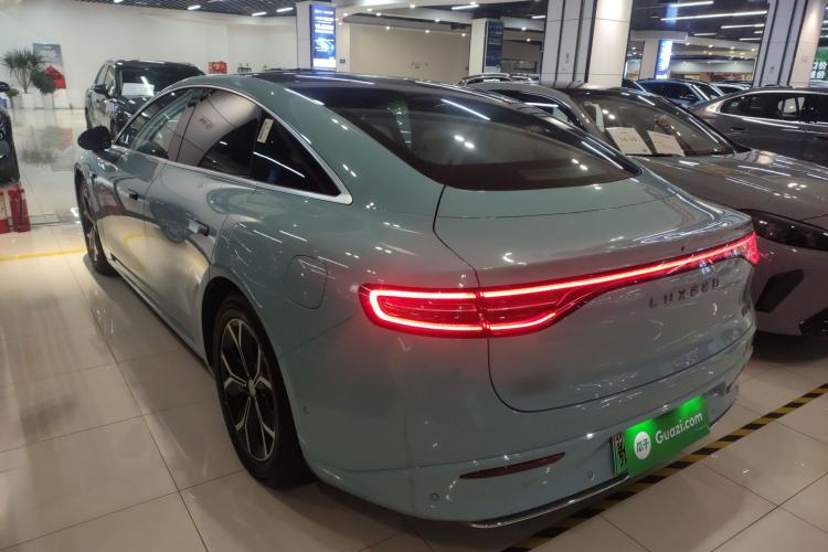 Used Hima Luxeed S7 2024 Max+