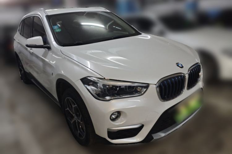 Used BMW X1 New Energy 2018 xDrive25Le Luxury Model Front Right 45 Deg