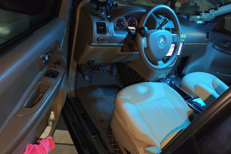 Used Buick GL8 2014 2.4L Classic Edition Driver Seat