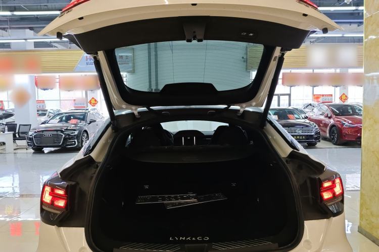 Used Lynk & Co 05 EM-P 2021 1.5TD PHEV HALO Trunk