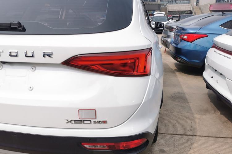 Used JETOUR X90 2019 1.5T Automatic Luxury Edition 5 Seats China V Standard