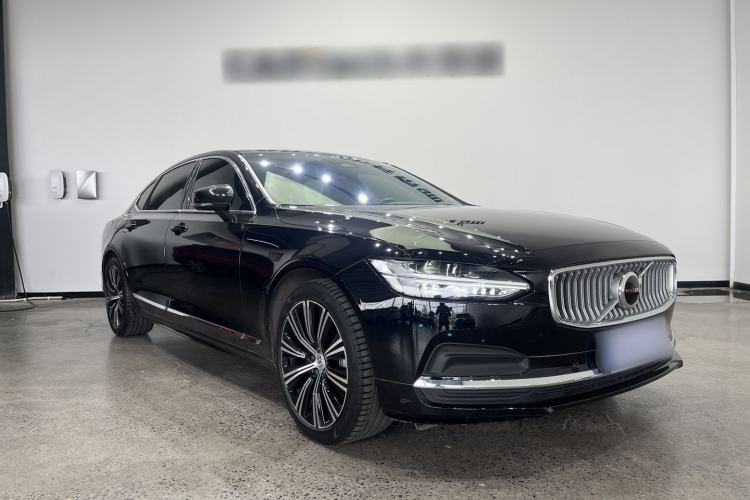 Used Volvo S90 2024 B5 Zhiyuan Luxury Edition
