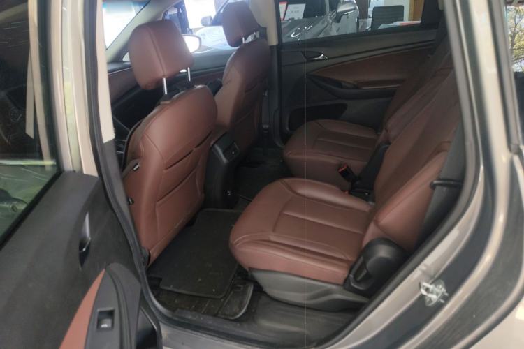 Used Buick GL6 2019 18T 6-Seater Connected Luxury Version China VI Standard