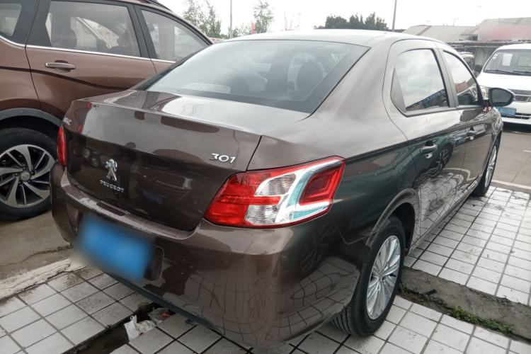 Used Peugeot 301 2014 1.6L Automatic Luxury Edition Rear Right 45 Deg