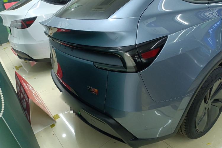 Used Tesla Model Y 2025 Rear-Wheel Drive First Edition
