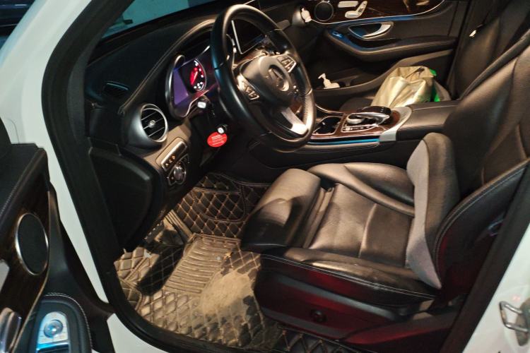 Used Mercedes-Benz GLC 2019 GLC 260 L 4MATIC Luxury Model Left Front Seat