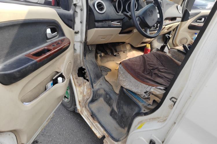 Used CHANGAN KAICHENG Ruixing M80 2014 1.5L CNG Comfort Model 4G15S Driver Seat