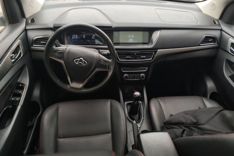 Used CHANGAN KAICHENG Oushang A600 2016 1.5L Manual Luxury 7-Seater

