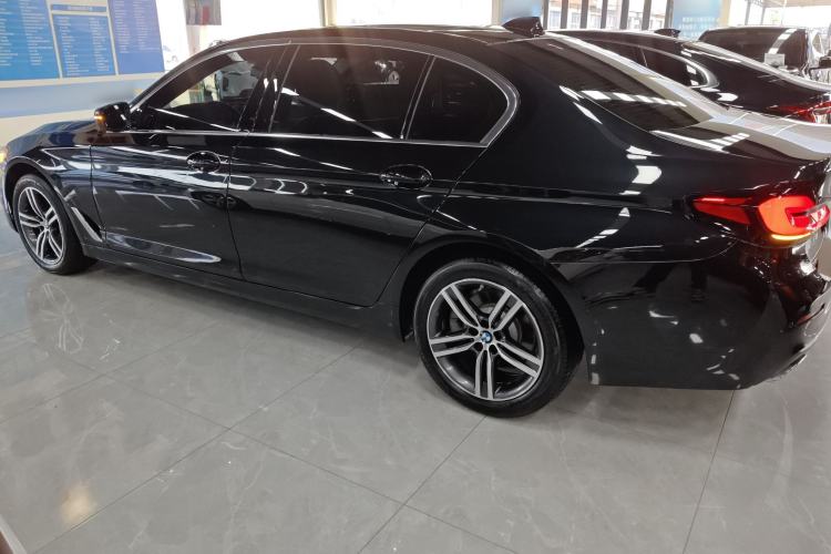 Used BMW 5 Series 2021 530Li xDrive Luxury Package
