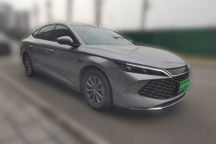 Used BYD Qin L 2025 DM-i Smart Drive 80KM Leading Model