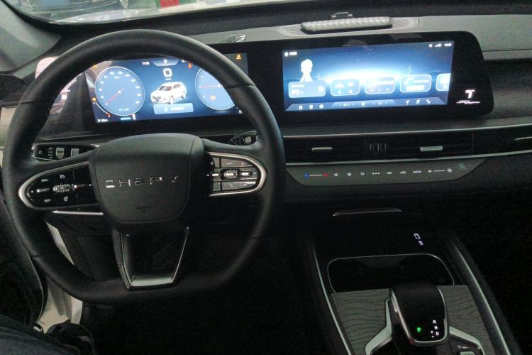 Used Chery Tiggo 8 PLUS 2024 Champion Edition 290TGDI DCT Hao Yue Version 5 Seats