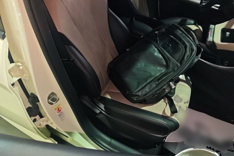 Used BYD Dolphin 2023 420 km Free Version
