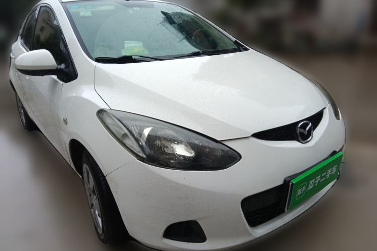 Used Mazda Mazda 2 2012 Hatchback Xuan Dong 1.3L Automatic Standard Edition