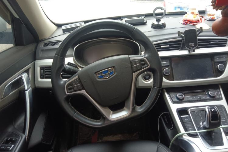 Used Geely Auto Emgrand X7 Sport 2020 1.8TD DCT Two-Wheel Drive Smart Connect 4G-Enabled Version
