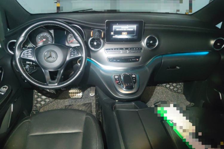 Used Mercedes-Benz V-Class 2018 V 260 AMG Sport Edition China V Emission Standard
