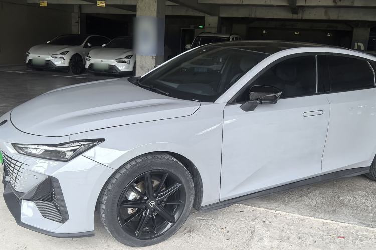 Used CHANGAN UNI-V 2022 1.5T Prestige Version