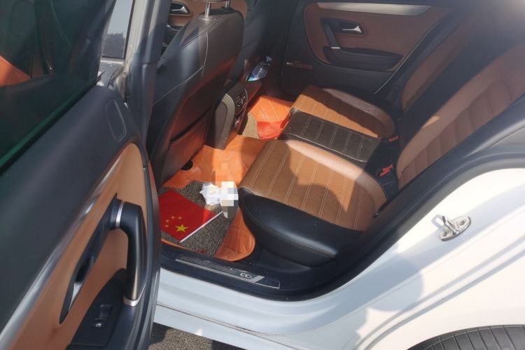 Used Volkswagen FAW-Volkswagen CC 2015 2.0 TSI Ultimate Model
