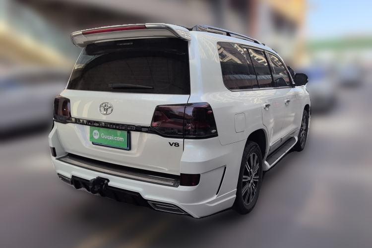 Used Toyota Land Cruiser 
