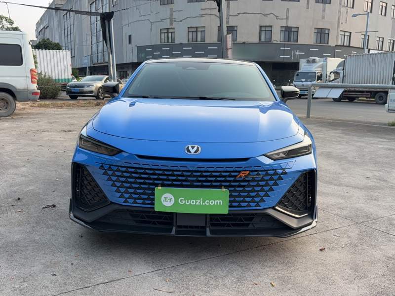 Used CHANGAN UNI-V 2022 2.0T Leading-Speed Edition — 2