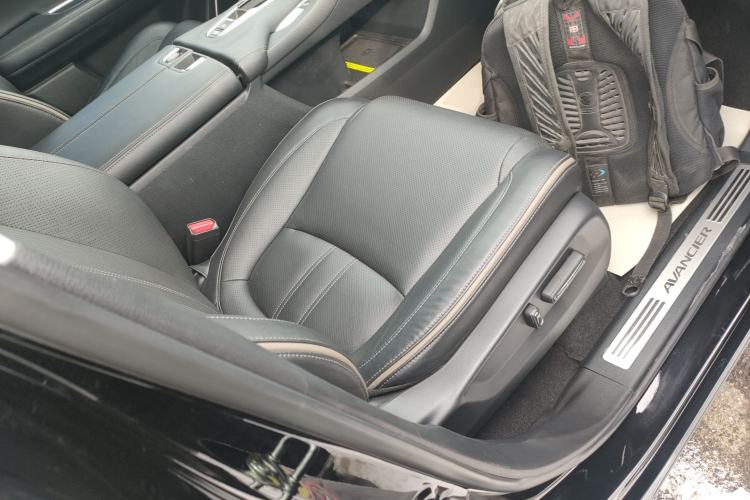 Used Honda Avancier 2020 240TURBO Front-Wheel Drive Smart Edition Right Front Seat