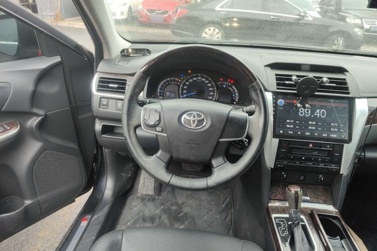 Used Toyota Camry 2016 2.0G 10th Anniversary Leading Edition