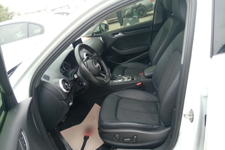 Used Audi A3 2020 Limousine 35 TFSI Fashion Edition China VI Emission Standard Left Front Seat