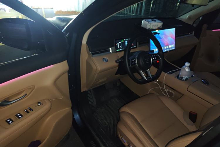 Used Landian E5 PLUS 2025 165 km Long-Range Version PLUS 7-Seater