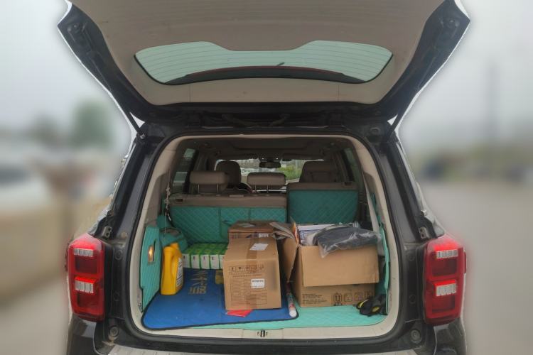 Used GAC Trumpchi GS8 2017 320T Two-Wheel Drive Luxury Smart Connectivity Version (7 Seats) Trunk