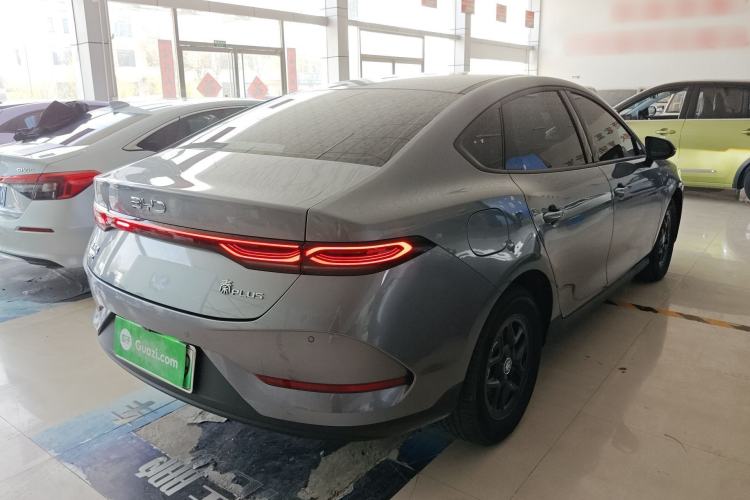 Used BYD Qin PLUS 2025 DM-i Smart Drive 55KM Leading Model
