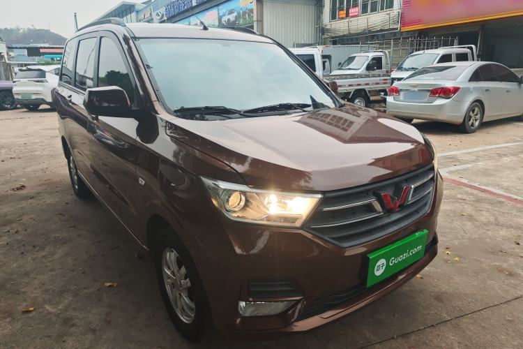 Used Wuling Hongguang 2019 1.5L S Comfort Edition China VI LAR