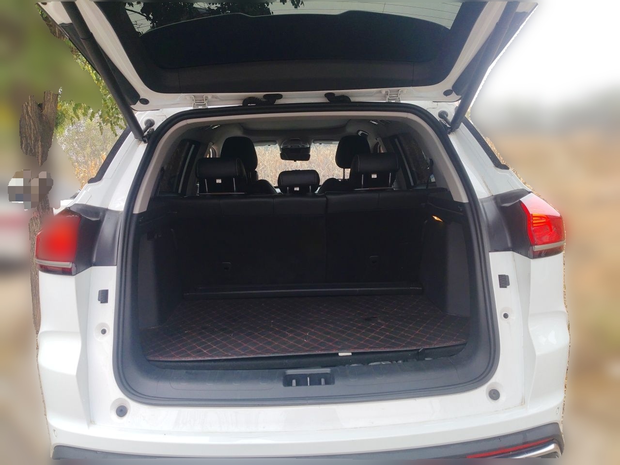 Geely Auto Emgrand X7 Sport 2022 Boyue X 1.8TD DCT ZhiShang Model — снимка 19