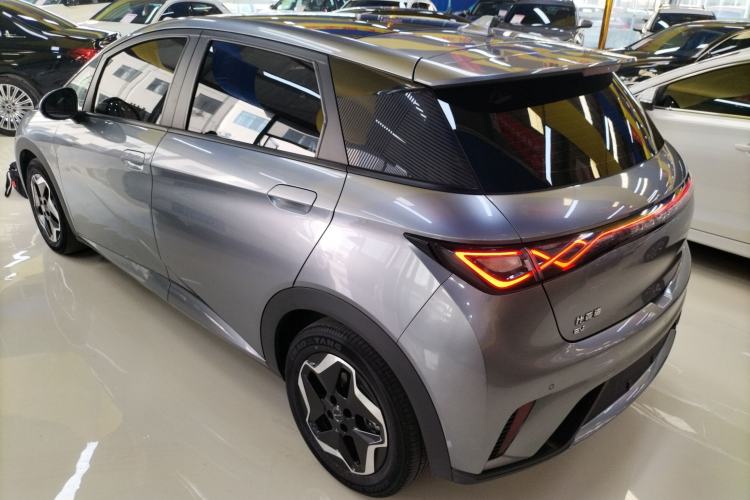 Used BYD Dolphin 2021 405 km Fashion Edition Rear Left 45 Deg