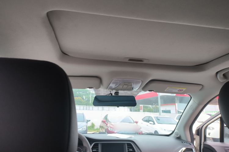 Used GAC Trumpchi GS4 2017 235T Automatic Two-Wheel Drive Luxury Smart Connectivity Version