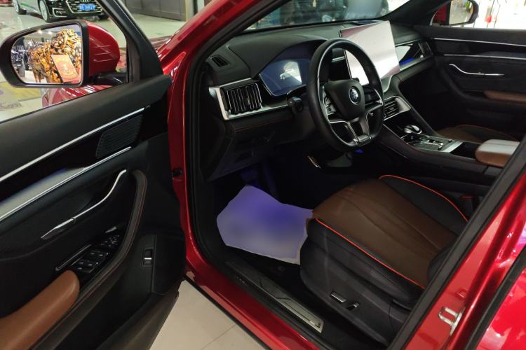 Used BYD Song PLUS New Energy 2021 DM-i 100KM Four-Wheel Drive Flagship PLUS