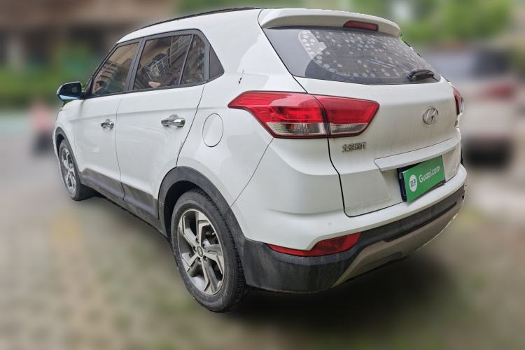 Used Hyundai ix25 2017 1.6L Automatic Smart Version Rear Left 45 Deg