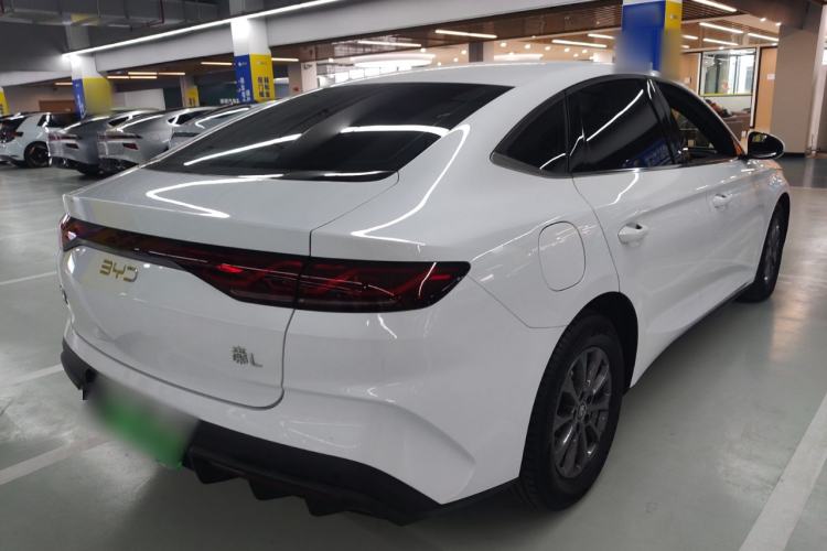 Used BYD Qin L 2024 DM-i 80KM Leading Model

