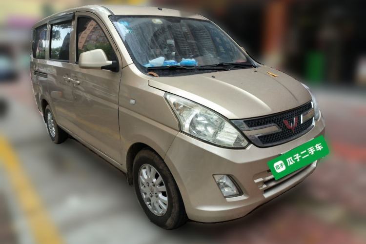 Used Wuling Rongguang V 2018 1.5L Practical Version Front Right 45 Deg