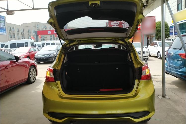 Used Nissan Tiida 2016 1.6L CVT Smart Drive Edition Trunk