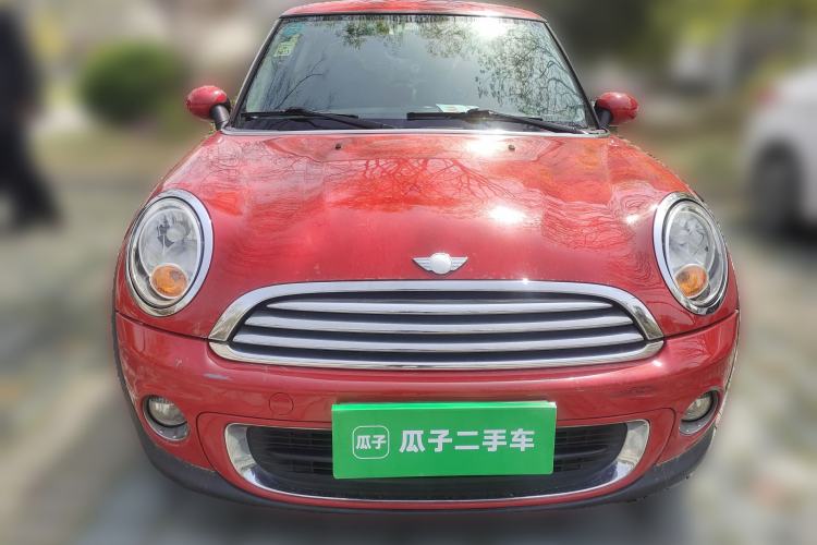 Used MINI 2011 1.6L ONE
