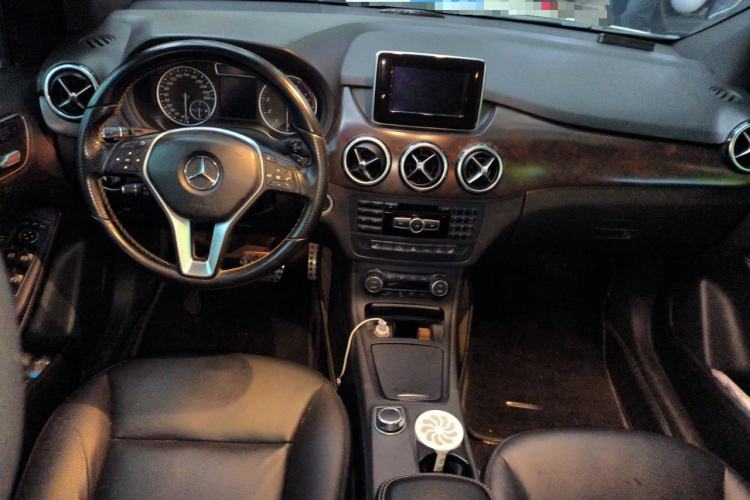 Used Mercedes-Benz B-Class 2012 B 200
