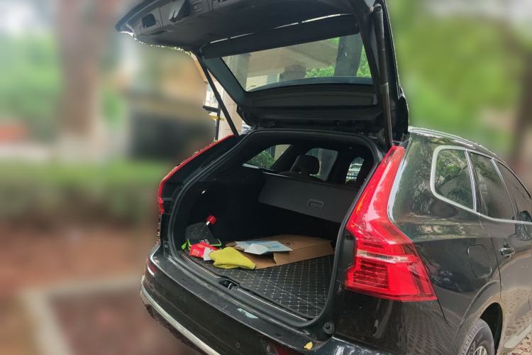 Used Volvo XC60 2022 B5 4x4 Zhiyi Luxury Edition