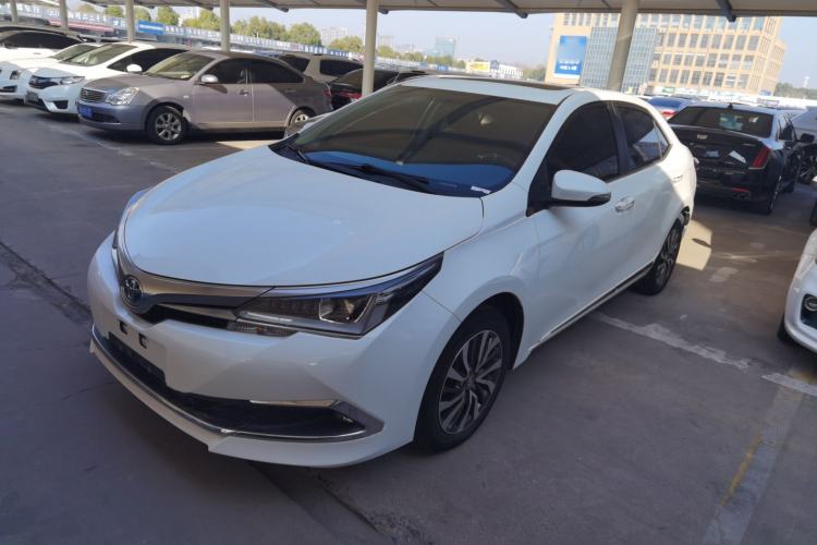 Used Toyota Corolla 2017 Revised Dual-Engine 1.8L E-CVT Elite Edition