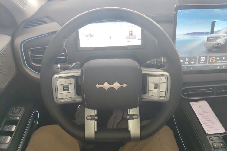 Used Formula Leopard Titanium 3 2025 501 km All-Wheel Drive Intelligent Driving Max Edition