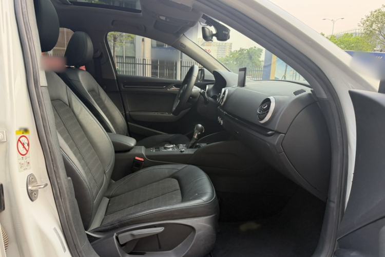 Used Audi A3 2020 Limousine 35 TFSI Fashion Edition China VI Emission Standard