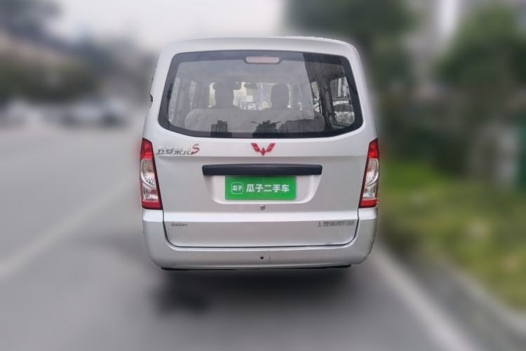 Used Wuling Rongguang S 2023 1.5L Base Version 5/7 Seats
