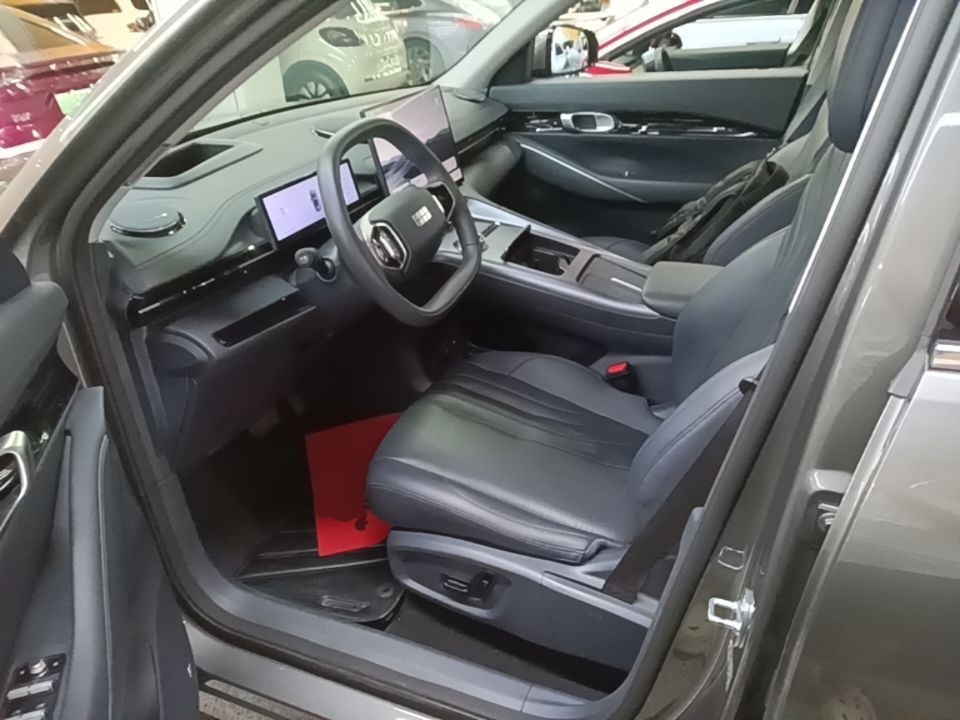 Geely Galaxy E5 2026 Model 610km Exploration+ Edition — снимка 17