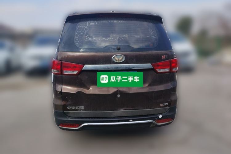 Used HYOSOW H3 2015 1.5L manual luxury version
