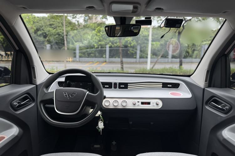 Used Wuling Hongguang MINIEV 2022 Macaron Premium Model – Lithium Iron Phosphate