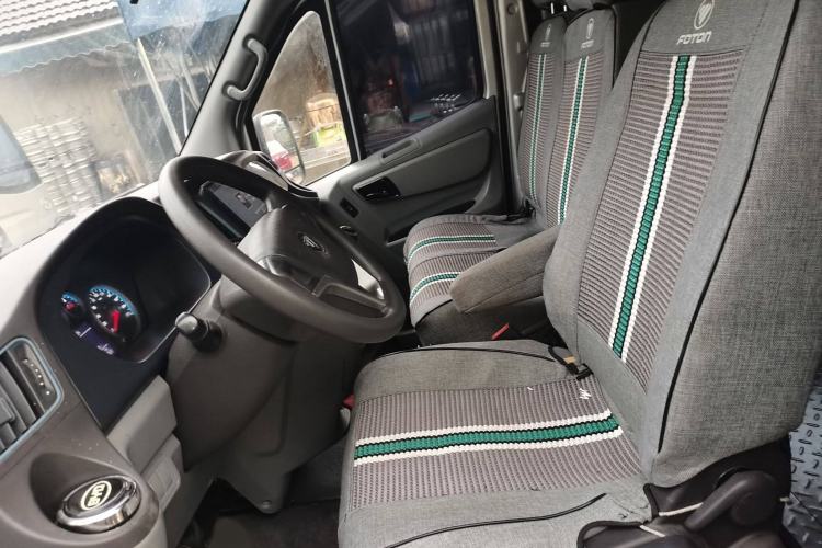 Used Foton Toano 2020 2.5T Manual Tongtu Short Wheelbase Flat Roof 5/6/7-Seater 4J25TC3