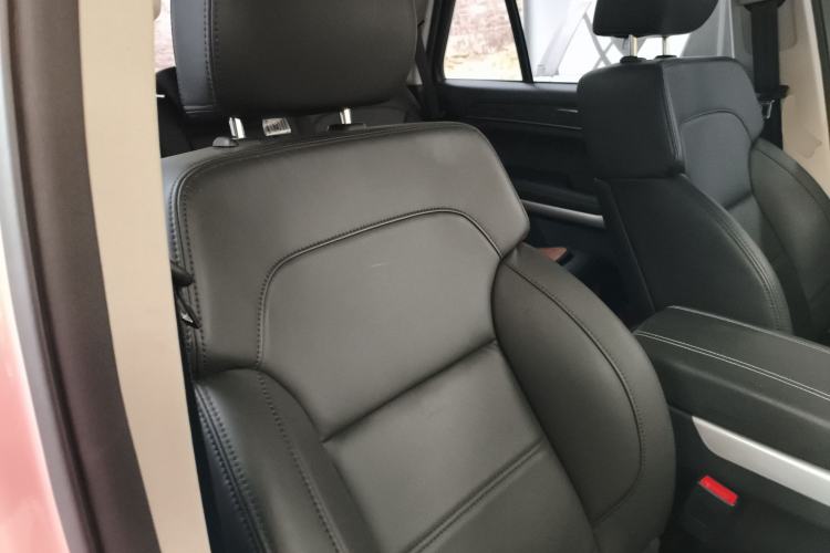 Used Haval H8 2015 2.0T Four-Wheel Drive Elite Model